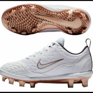 NWT Nike Hyperdiamond Pro 2 Softball Cleat 🥎